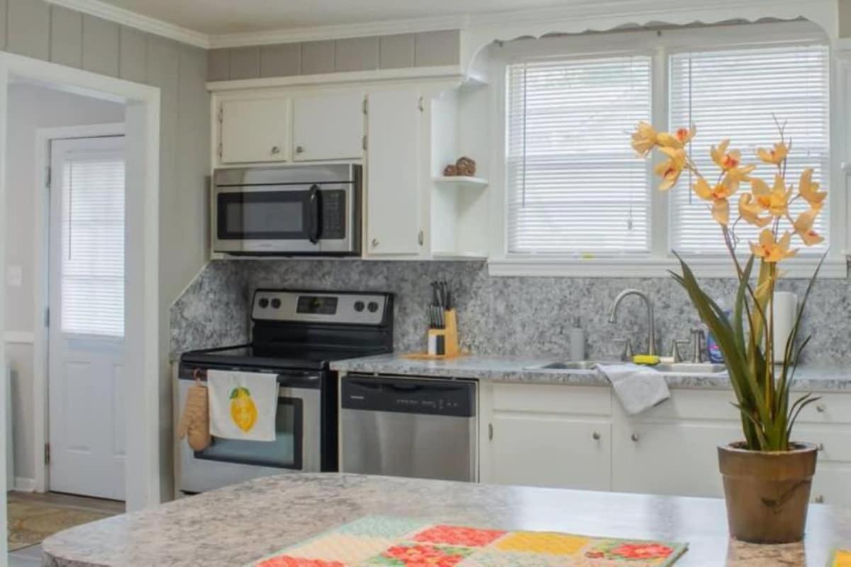 The Graduation Getaway Near Downtown & Benning Villa Columbus Buitenkant foto