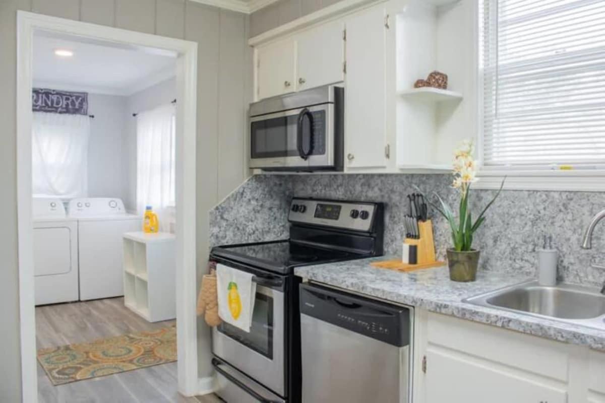 The Graduation Getaway Near Downtown & Benning Villa Columbus Buitenkant foto